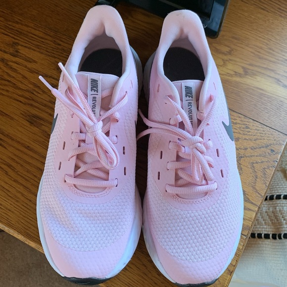 Nike Revolution Sneakers - Picture 8 of 10